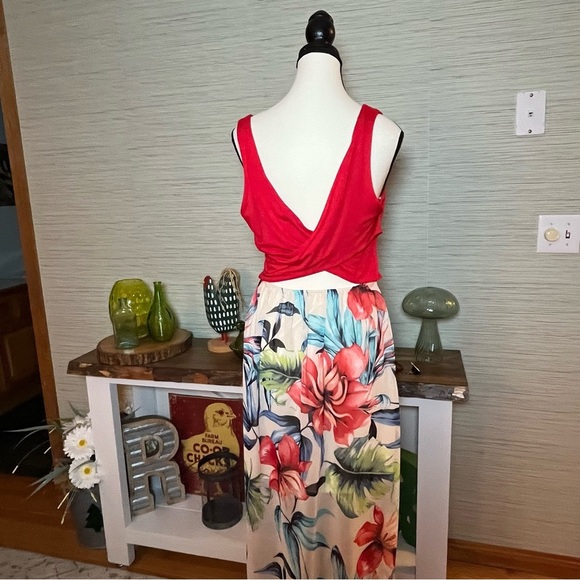 Le Lis Floral Maxi Dress Red Top Criss Cross Back Women’s Size L  Made In USA - Picture 4 of 8